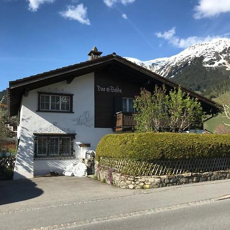 Studio In Klosters Bed & Breakfast Exterior photo