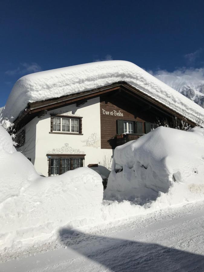 Studio In Klosters Bed & Breakfast Exterior photo