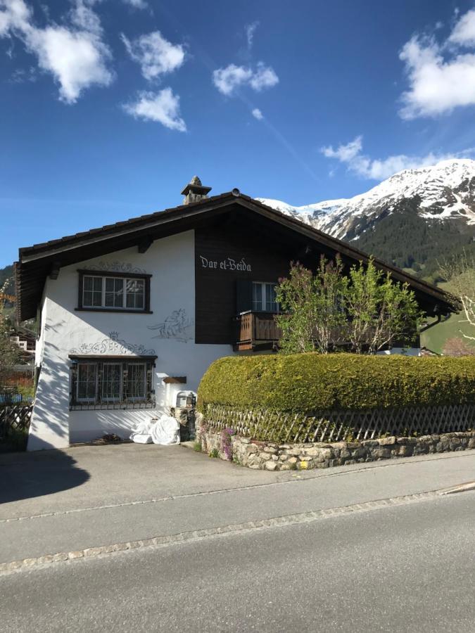 Studio In Klosters Bed & Breakfast Exterior photo